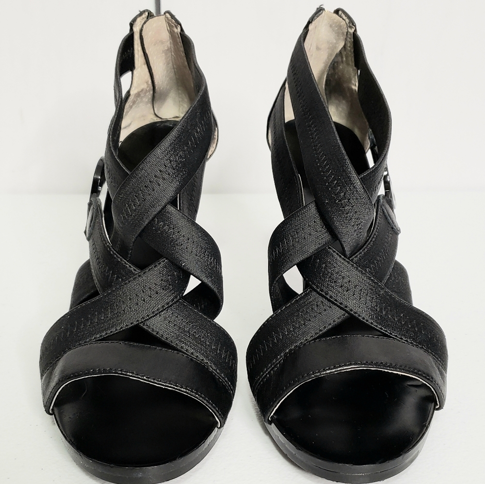 *SOLD* MICHAEL MK Black Robertson Back Zip Sandals - Picture 7 of 8